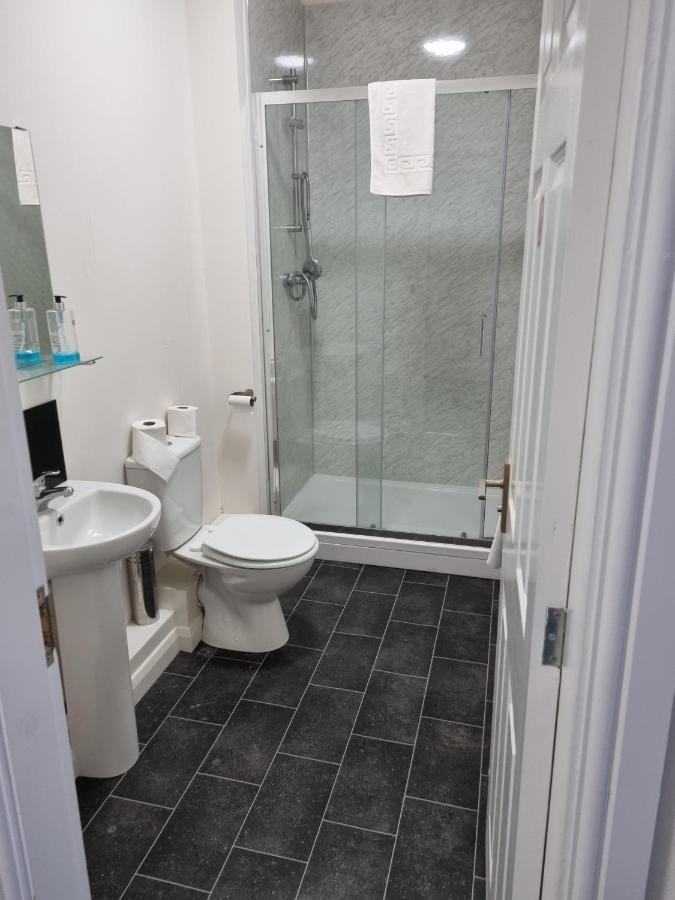 2 The Green, Exceptional Large House, Sea Views Loads Of Bathrooms Seaton Carew Dış mekan fotoğraf