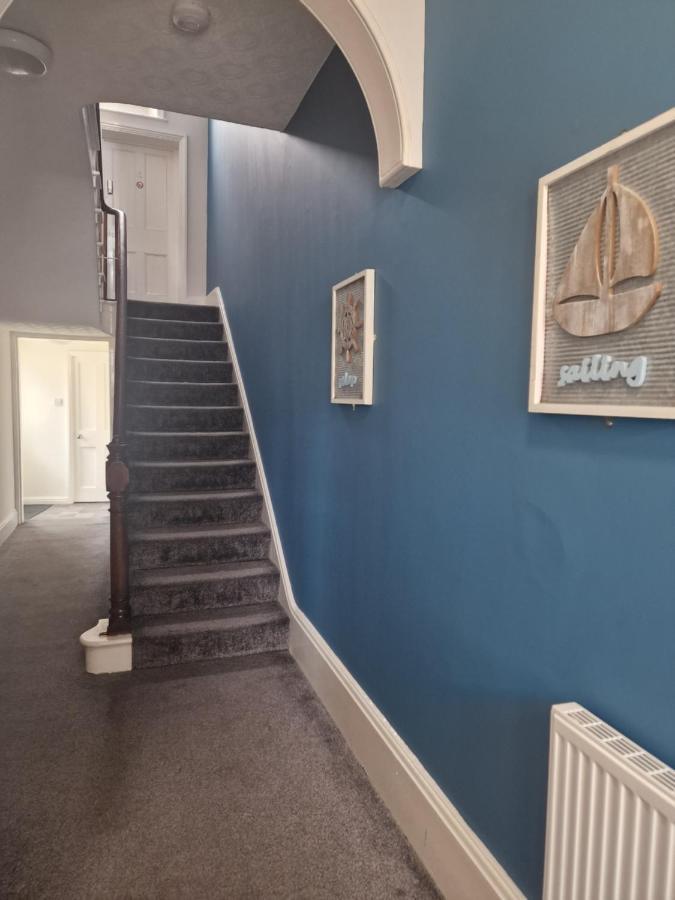 2 The Green, Exceptional Large House, Sea Views Loads Of Bathrooms Seaton Carew Dış mekan fotoğraf